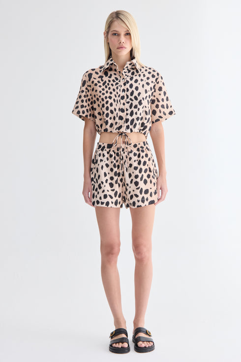 SHORTS ONÇA